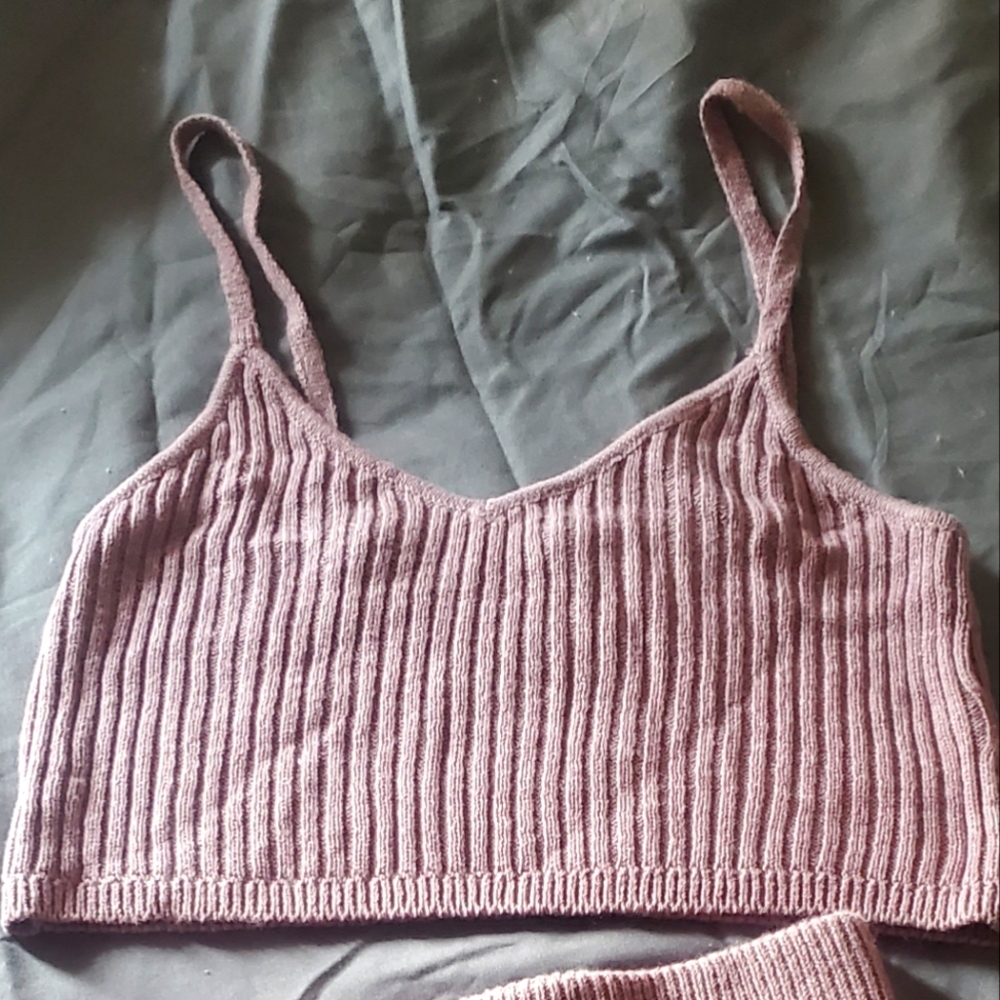 Knit spaghetti strap crop top